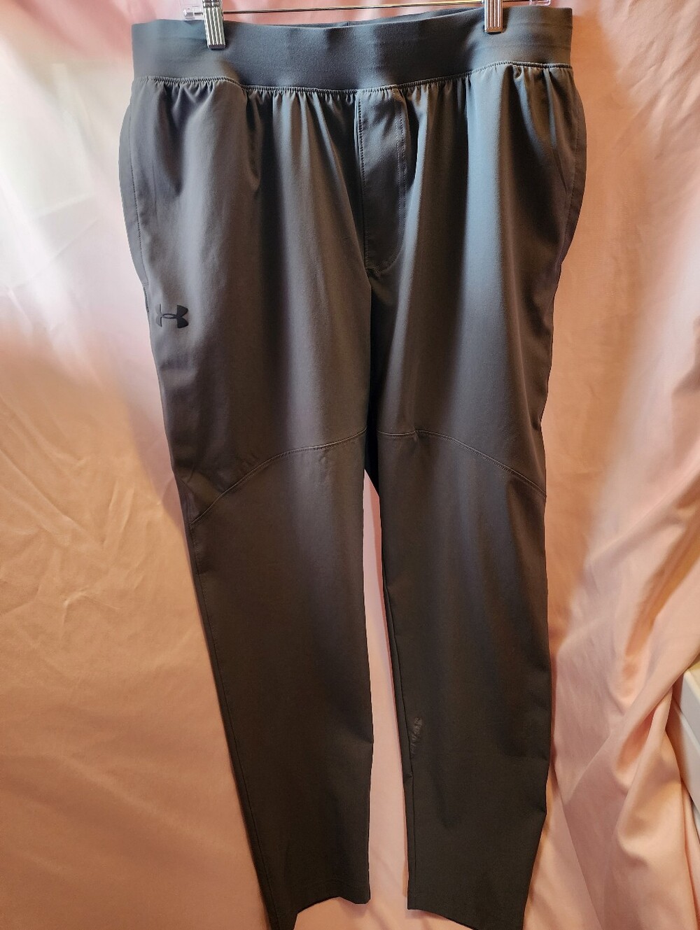 Under Armour Men’s Jogger Pants — Charcoal Black
